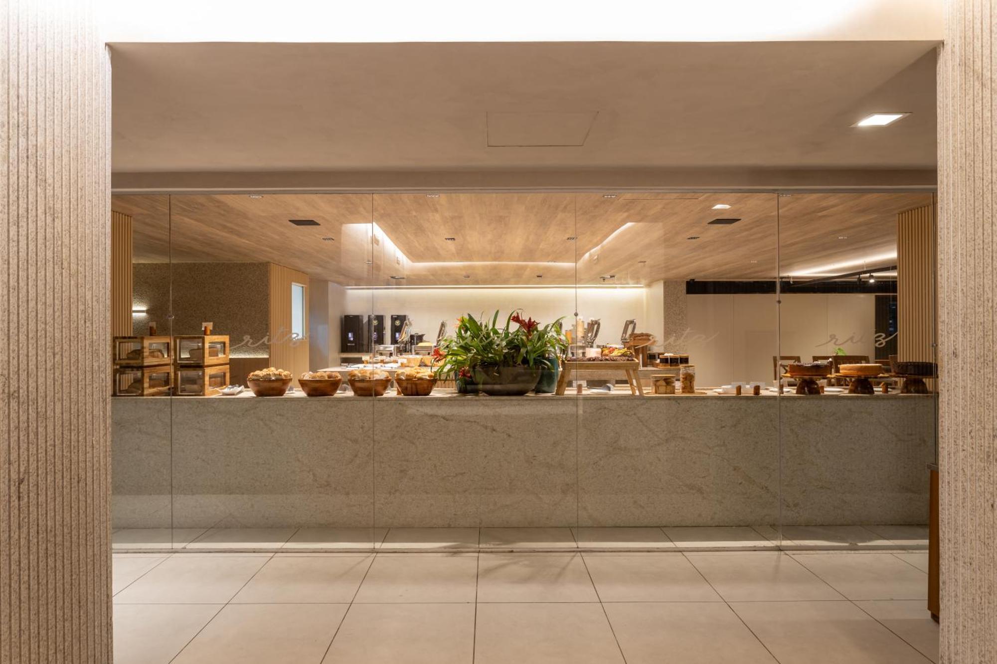 Hotel Ritz Grand Boutique 4*